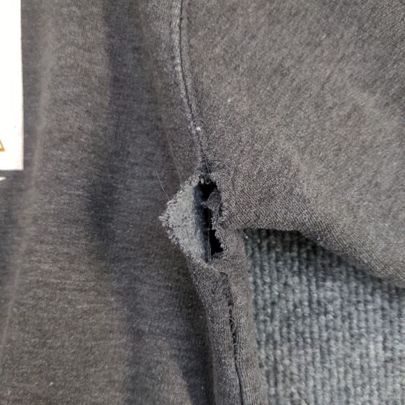 Case IH Men's International Harvester Hoodie Gray Medium Long Sleeve Pullover - Picture 7 of 16